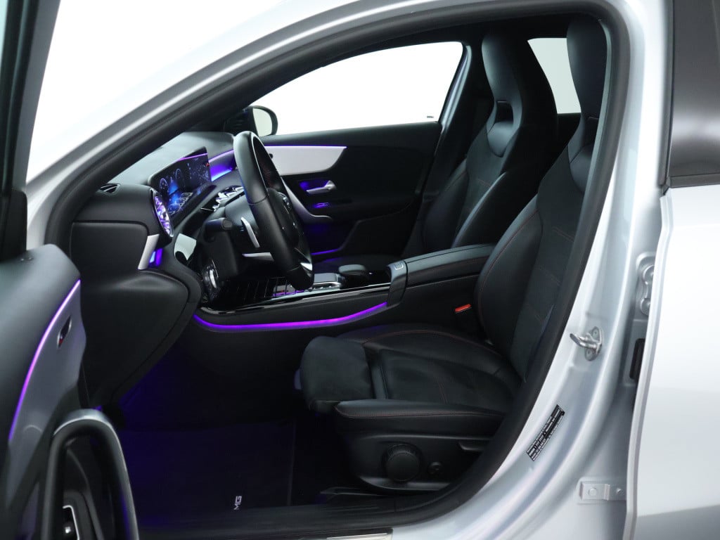 Mercedes-Benz A-Klasse 250 e business solution amg inclusief 24 maanden mb 