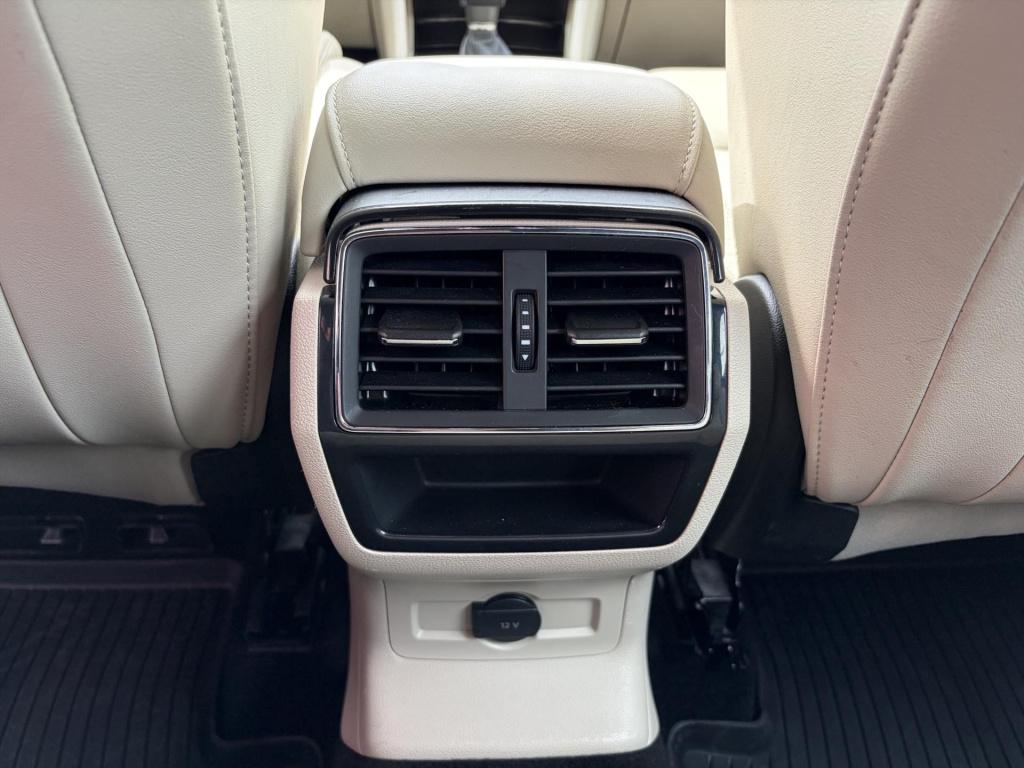 Skoda Karoq 1.5 tsi act greentech 150pk dsg-7 style business