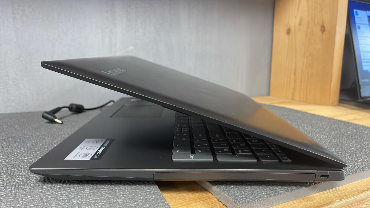 Lenovo IdeaPad 330 \ AMD A6-9225 \ 8GB \ 240GB SSD \ Windows 11