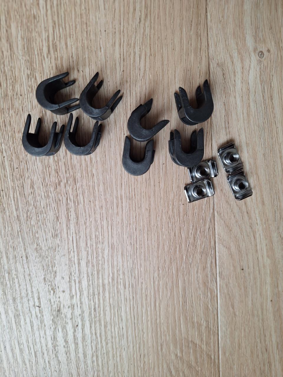 Set Ortlieb fietstassen met draagriemen en slot.
