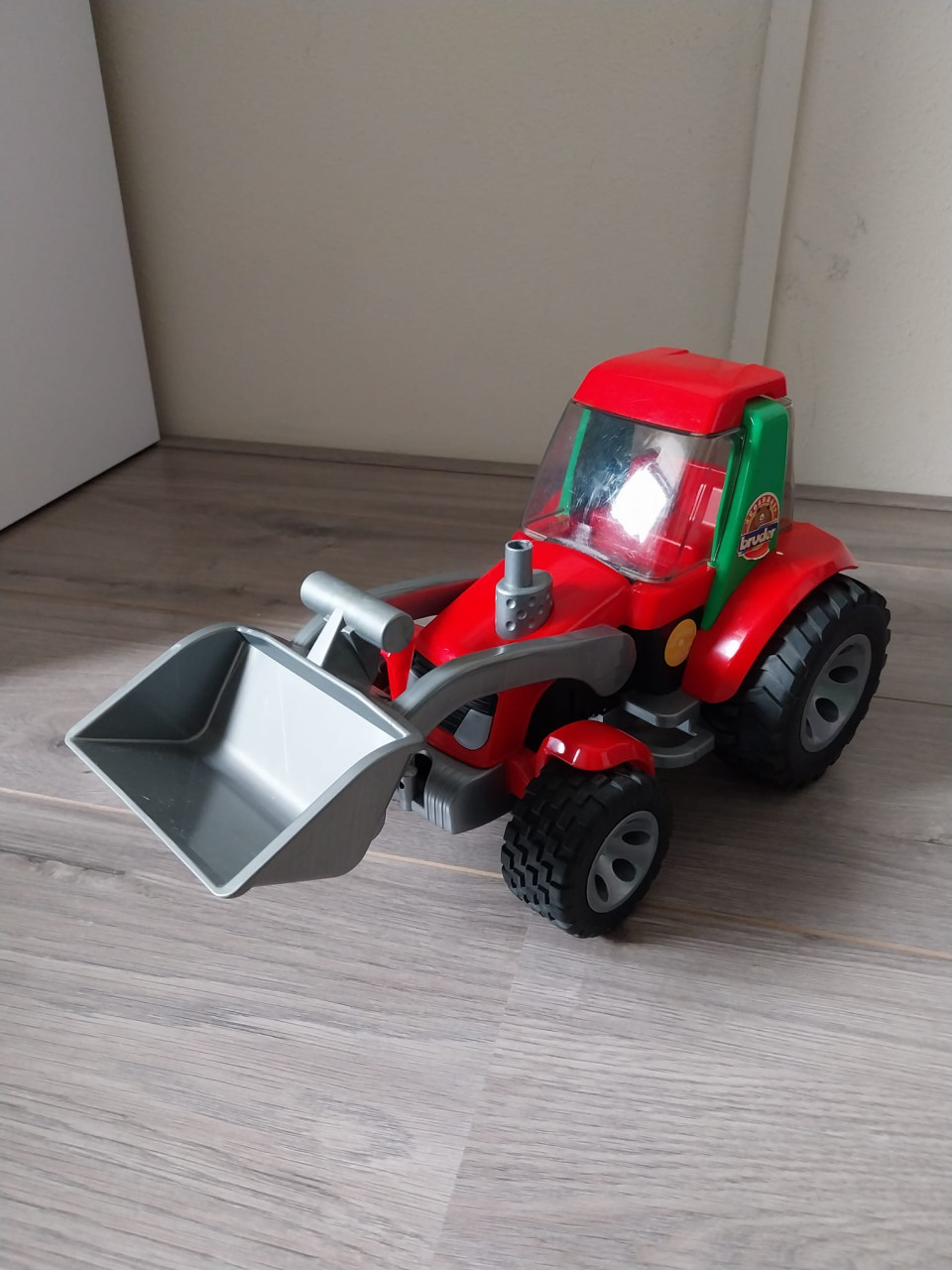 Speelgoed Bruder roadmax tractor met kiepkar