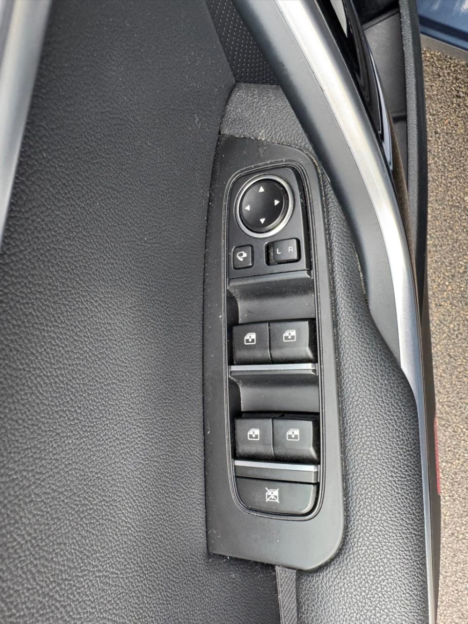 Kia Cee'd 1.4 t-gdi executiveline , apple-carplay, achteruit rijcamera, lee