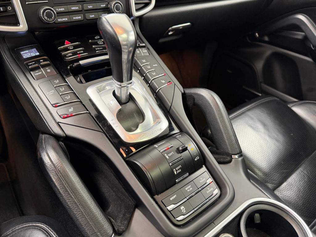 Porsche Cayenne 3.0 s e-hybrid platinum edition | dealer ond. | org. nl | l