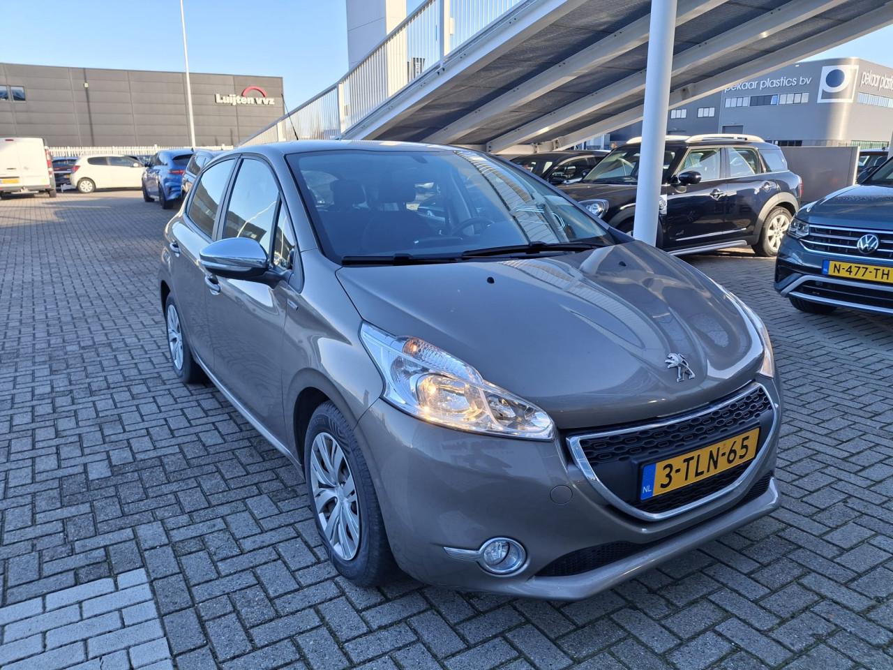 Peugeot 208 1.2 puretech 72.000km 2014
