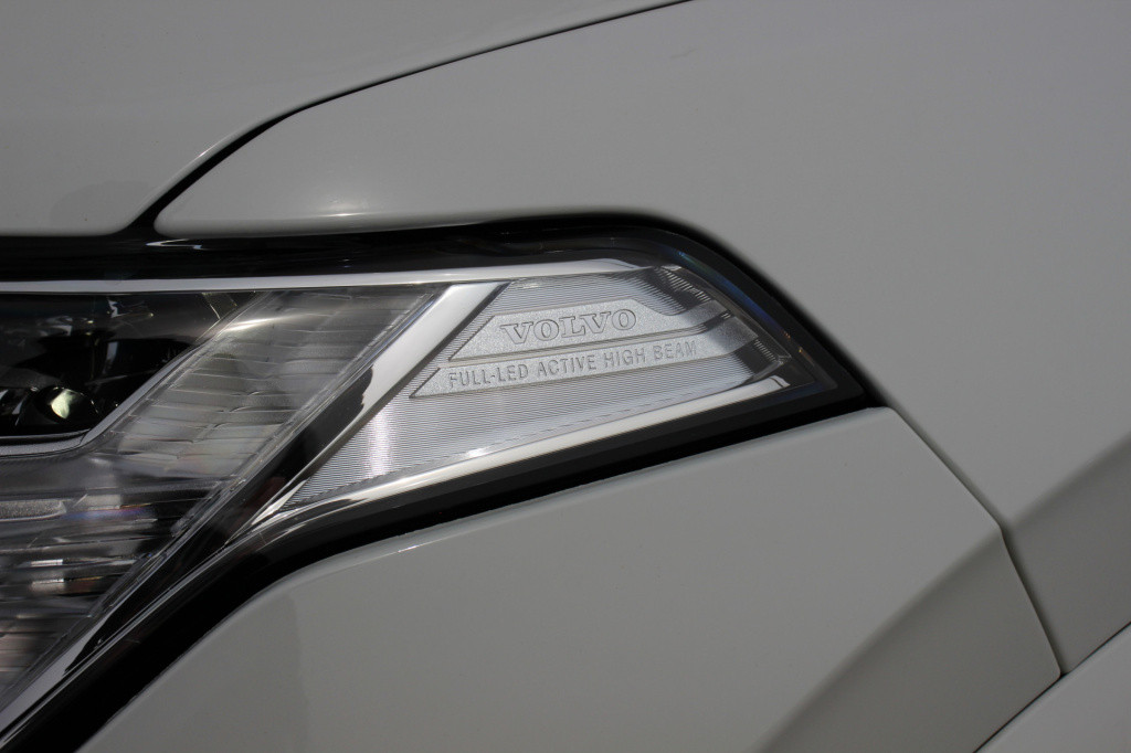 Volvo XC90 2.0 t8 twin engine awd inscription | 7prs | pano. dak | 360 cam 