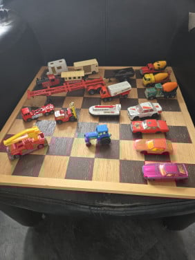 18x Matchbox autos, Lesney Made in England. Bieden mag.