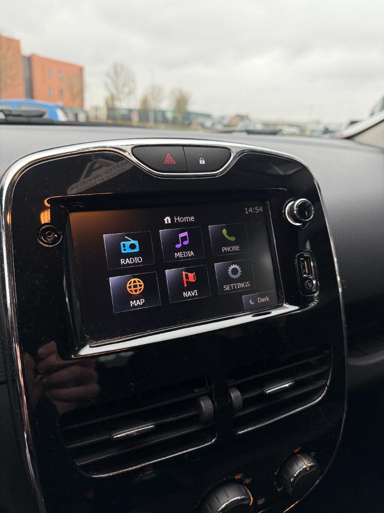 Renault Clio 0.9 - expression