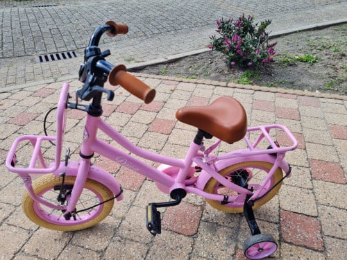 12 inch fietsje met zijwieltjes