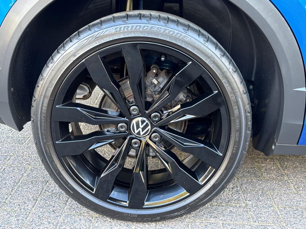 Volkswagen T-roc 1.5 tsi 150pk 7-dsg sport business r trekhaak-dode hoek-na