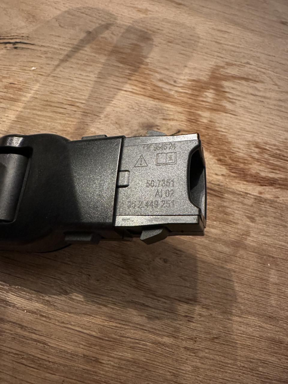 BMW Comfort & travel basishouder + kledinghanger