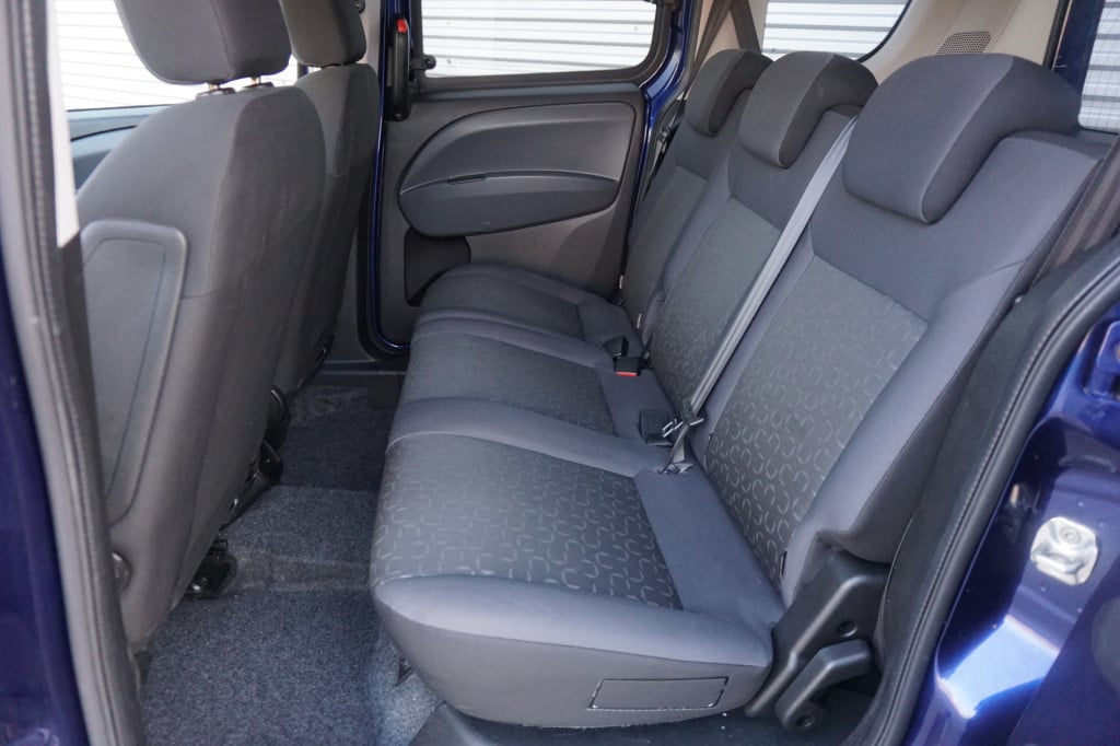 Fiat Doblo 1.4 dynamic airco / cruise / elektr. ramen / trekhaak / nap