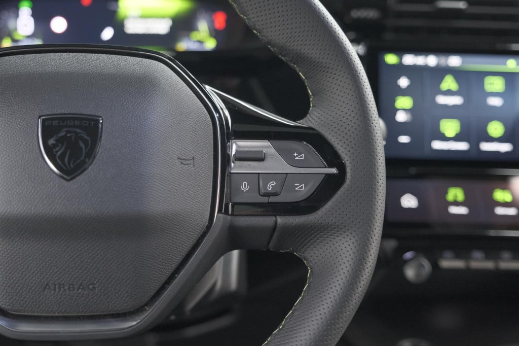 Peugeot 408 puretech 130 eat8 gt | 360 camera | adaptieve cruise control | 