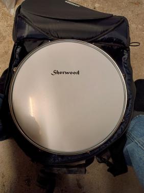Sherwood snaredrum met stand brushes stokken en oefenmat