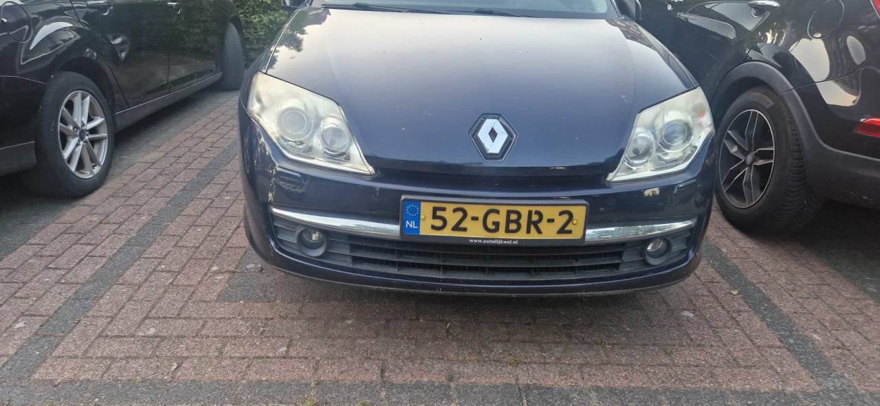 RENAULT LAGUNA, uit juni 2008 (Morgen een kijker, wellicht verkocht)