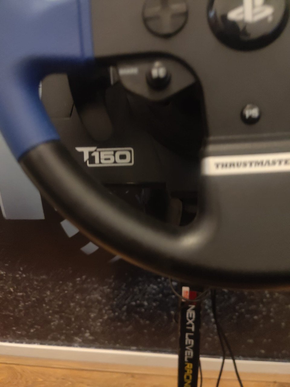 Next Level Racing stand+Trustmaster 150