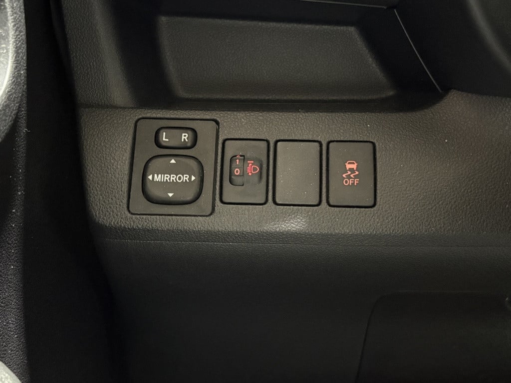 Toyota Verso-s 1.3 vvt-i dynamic