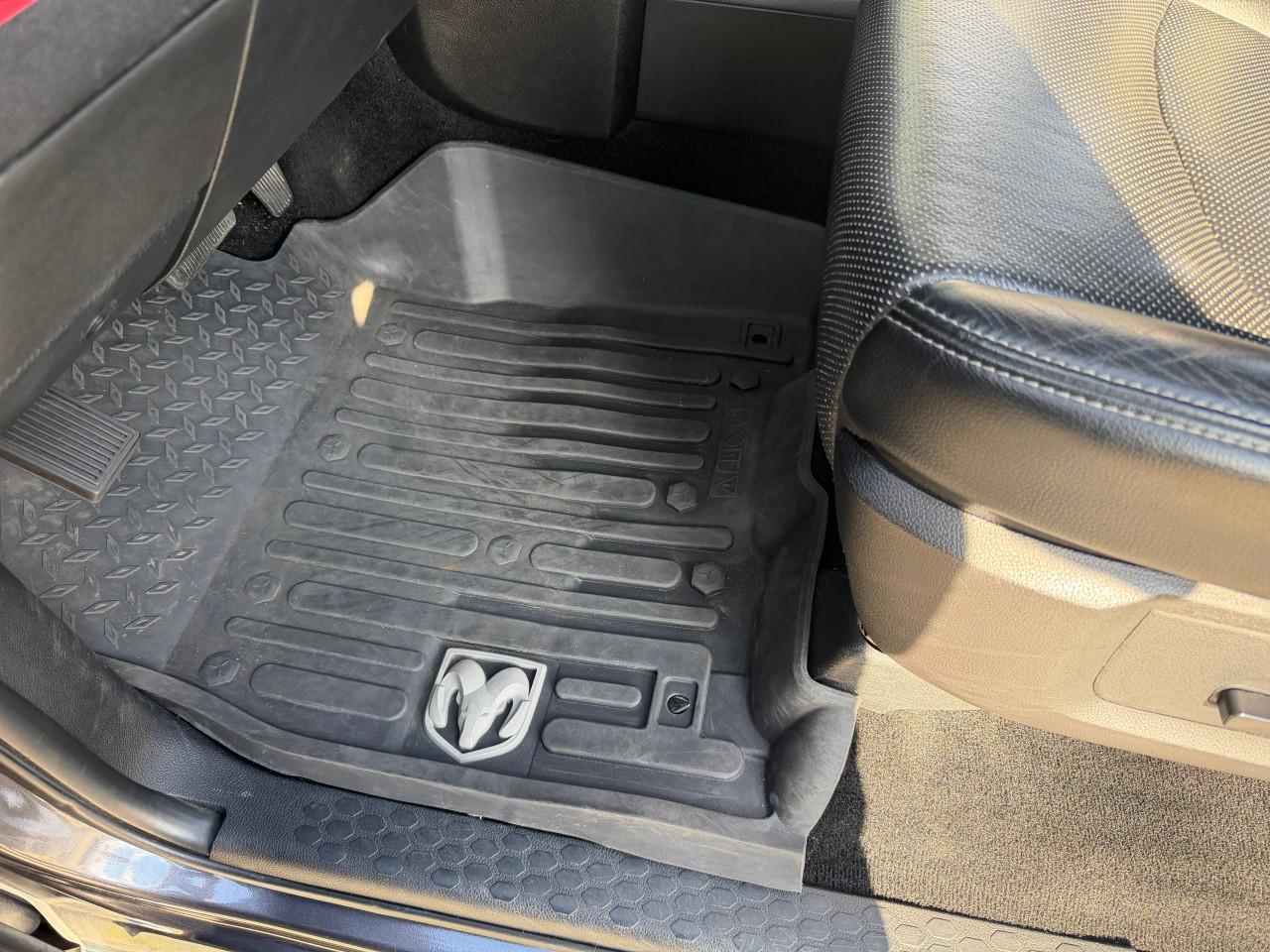 Dodge Ram 1500 Sport  5.7 Hemi 2016