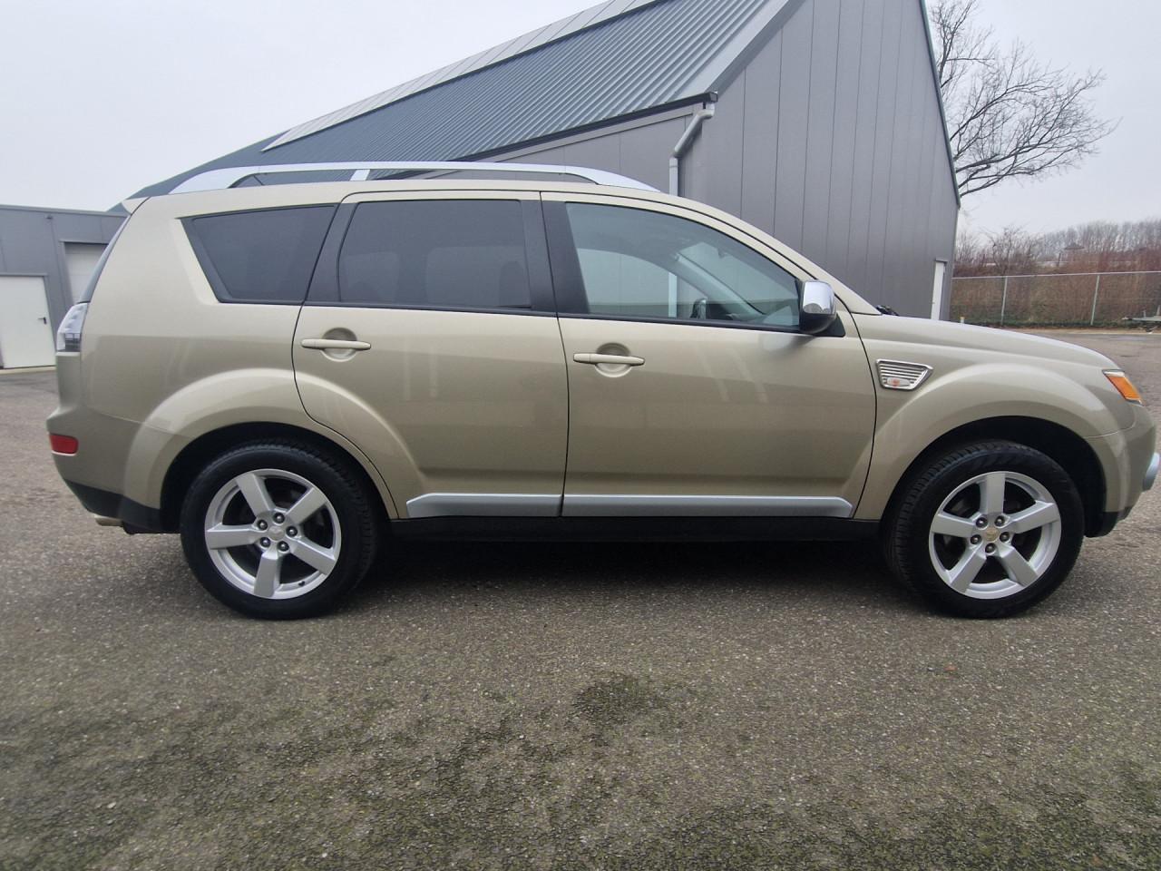 Mitsubishi Outlander 2.4 Intro Edition 2WD