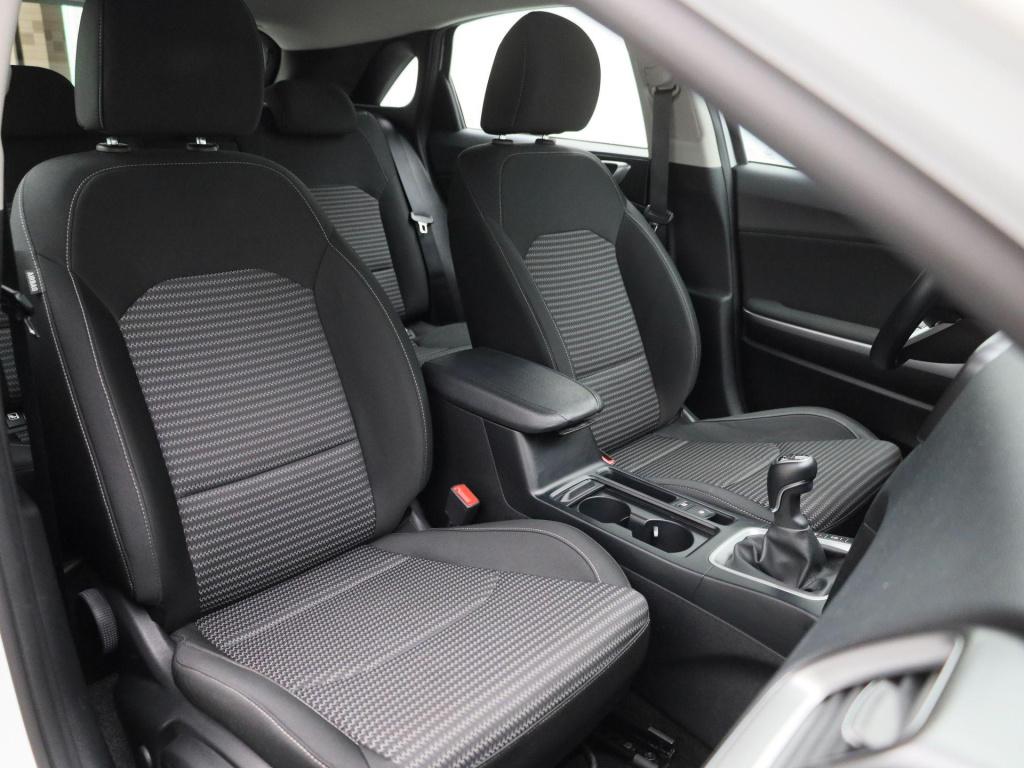 Kia Cee'd 1.0 t-gdi dynamicline | parkeer sensoren | navigatie | apple carp