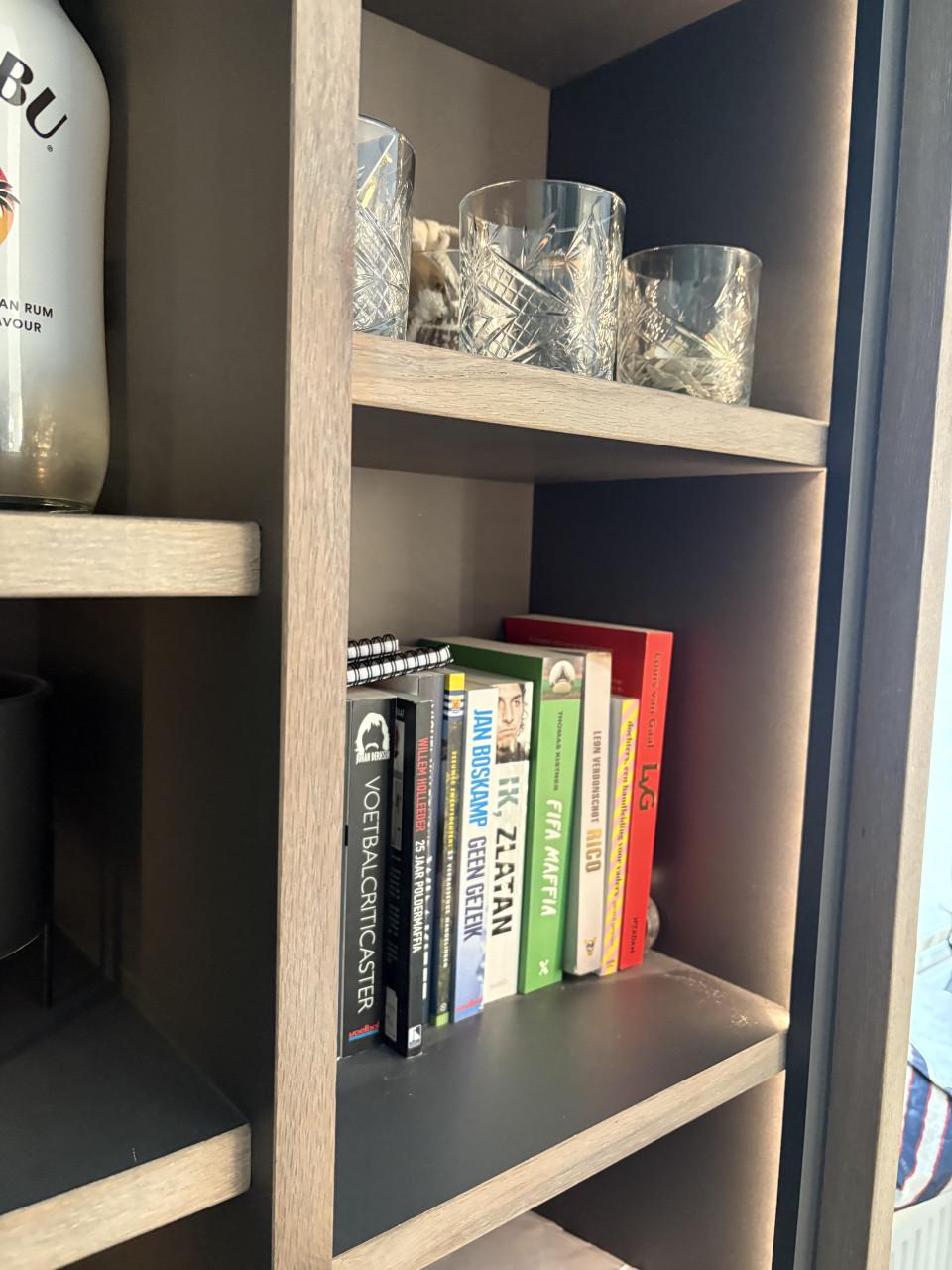 Henders & Hazal dressoir, salontafel, tv meubelmaker en boekenkast