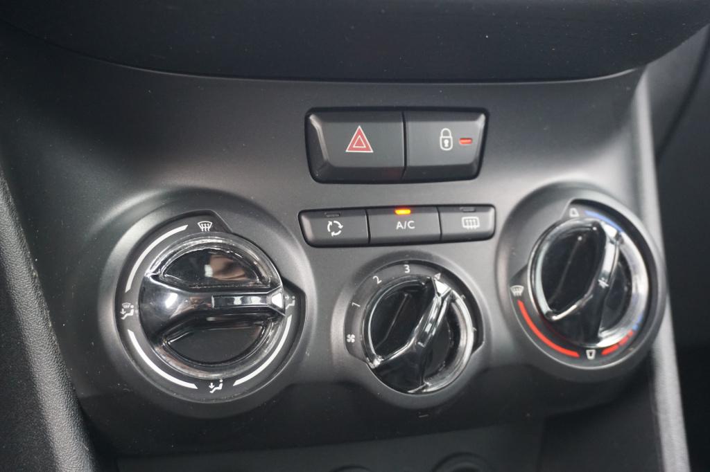 Peugeot 2008 1.2 vti active airco / navi / cruise / elektr. ramen / trekhaa