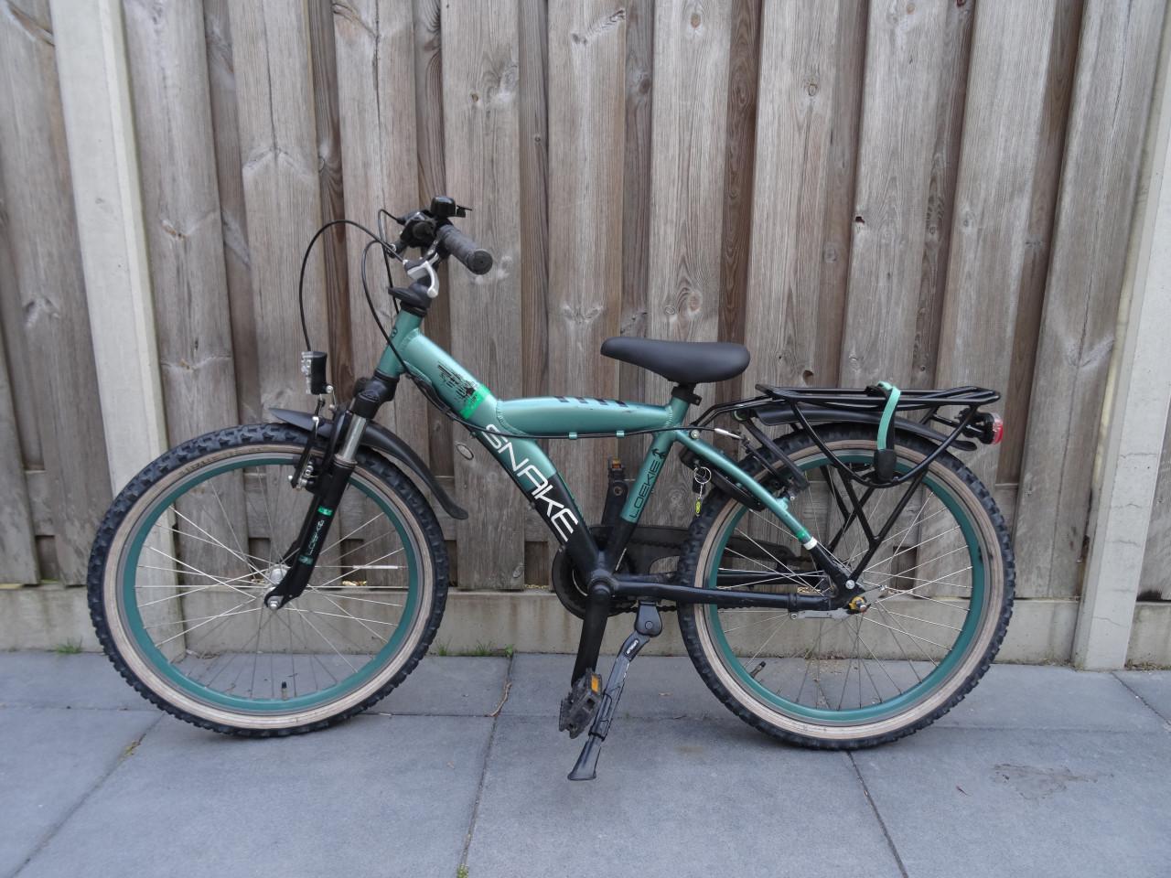 🚲 Loekie Snake Jongensfiets 22 inch – 3 Versnellingen 🐍
