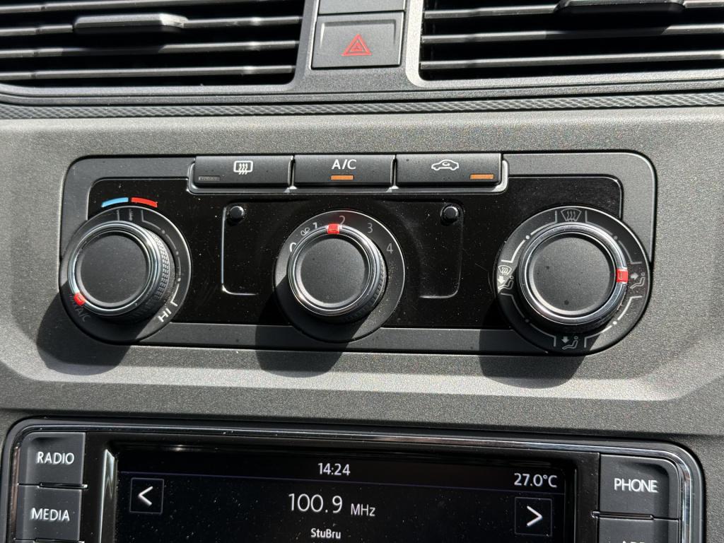 Volkswagen Caddy 2.0 tdi l1h1 | nl-auto | trekhaak | carplay | navi | cruis