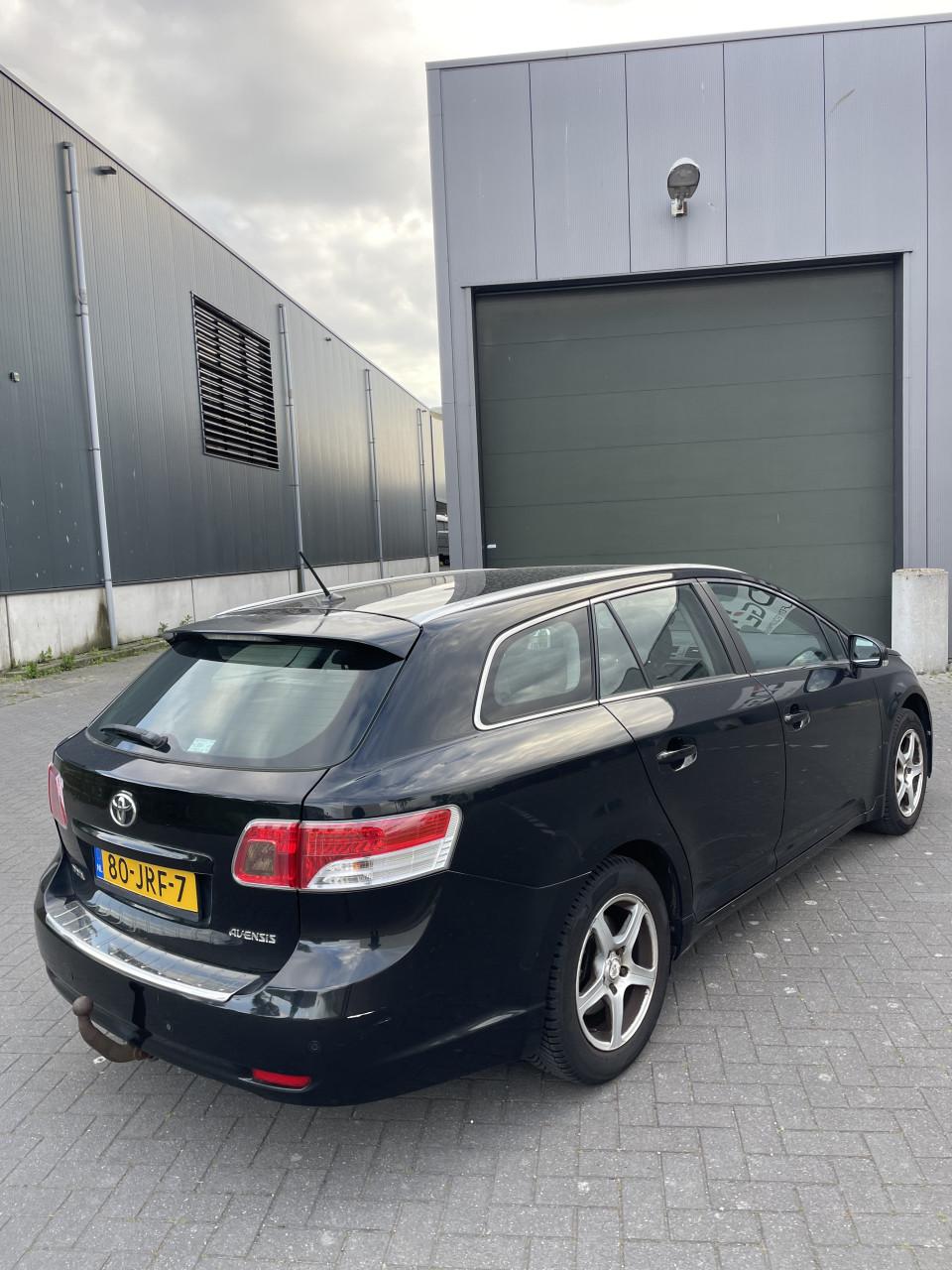 Toyota Avensis 1.8 Vvt-i Wagon 2009 Zwart | NAP | NIEUWE APK!