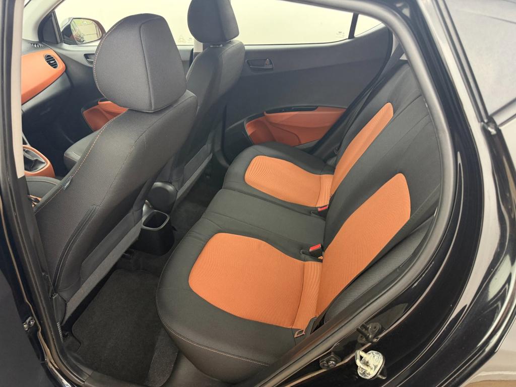 Hyundai I 10 occasion 1.0i i-motion comfort plus | zwart | tweedehands hyun