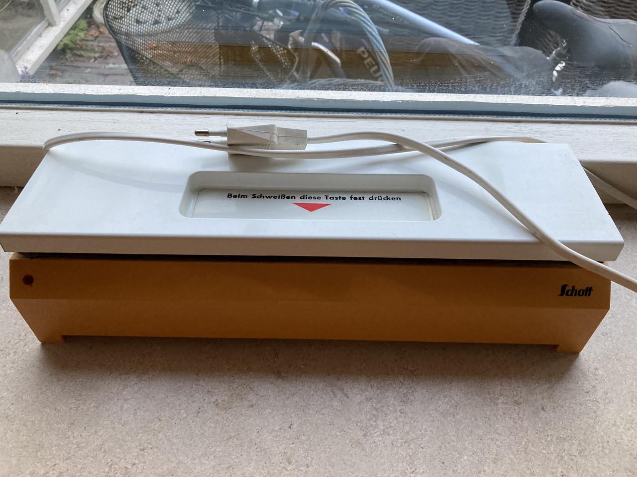 Vacuüm sealer merk Schott.