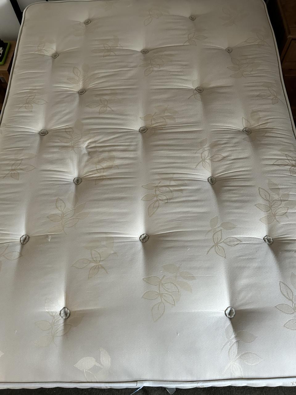 Te koop zgan Engels 1e kwaliteit matras