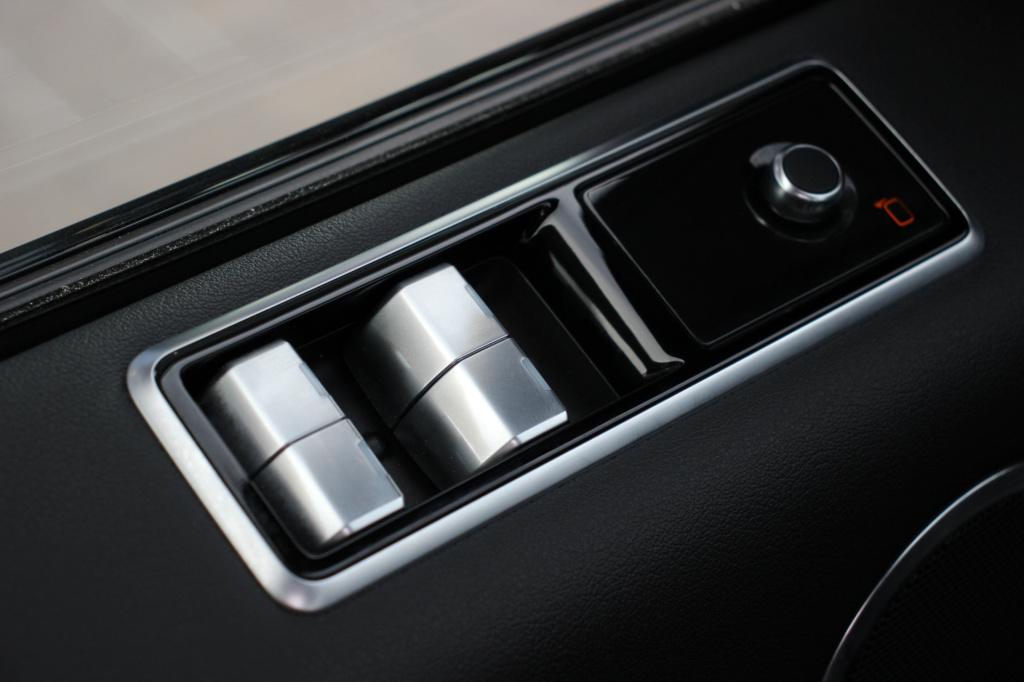 Land Rover Range Rover sport 3.0 sdv6 black edition | grijskenteken | vol o