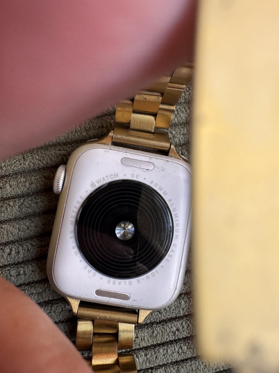 Apple Watch SE (2e gen) 40mm Star Alu Star Sp GPS