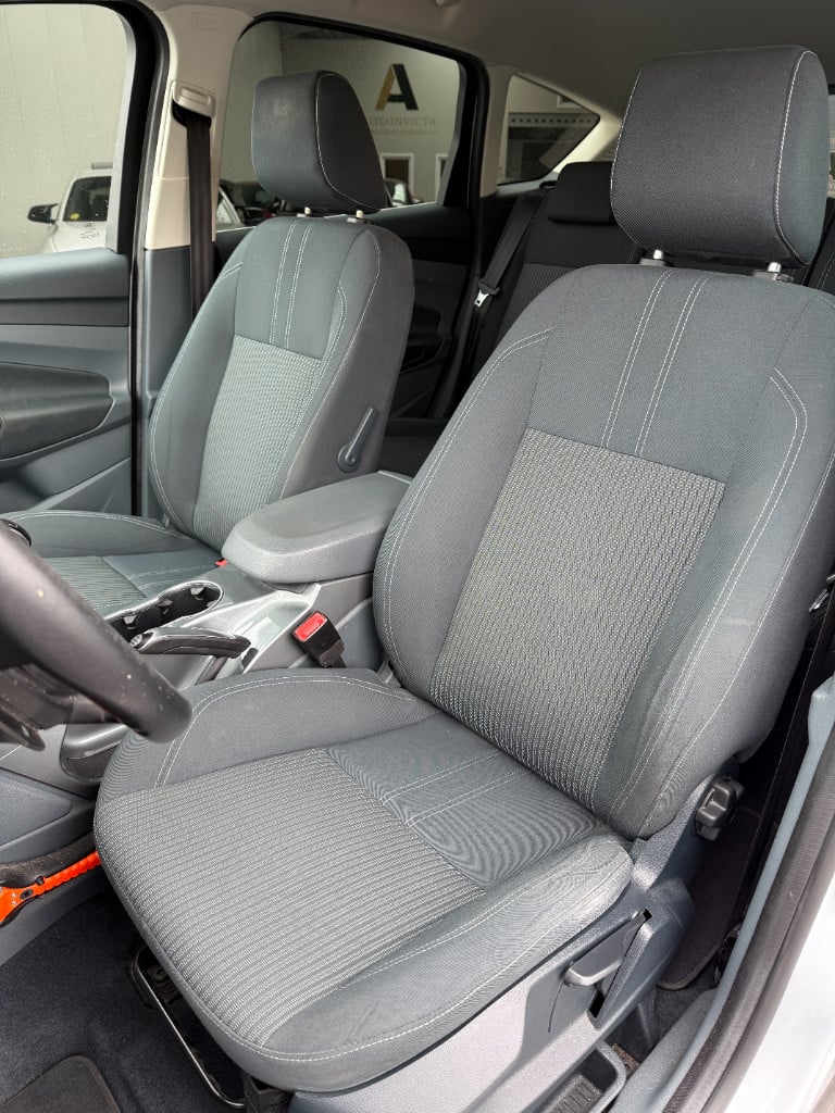 Ford C-max 1.0 - titanium - nieuwe distributie -125pk