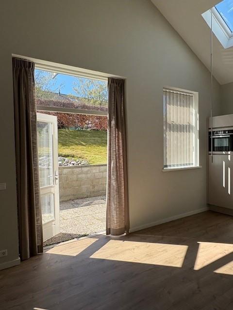 3 kamer Woning Te Huur / 3 Bedroom Flat for rent