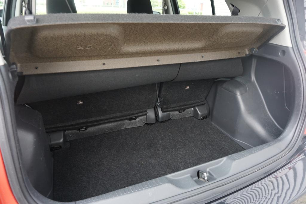Toyota Urban Cruiser 1.3 vvt-i aspiration airco / elektr. ramen / trekhaak 