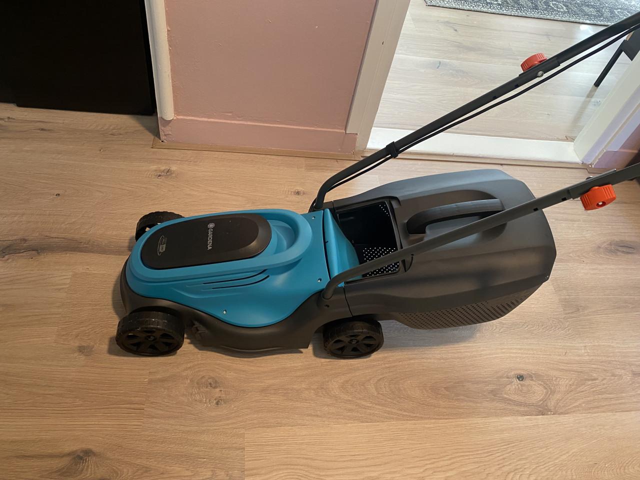 Grasmaaier Gardena Powermax 30/18V
