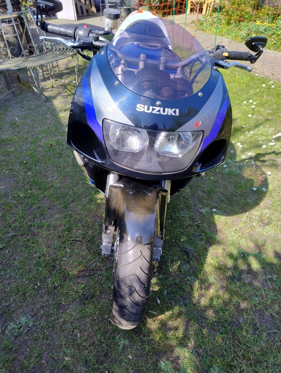 Suzuki GSXR 750 Srad