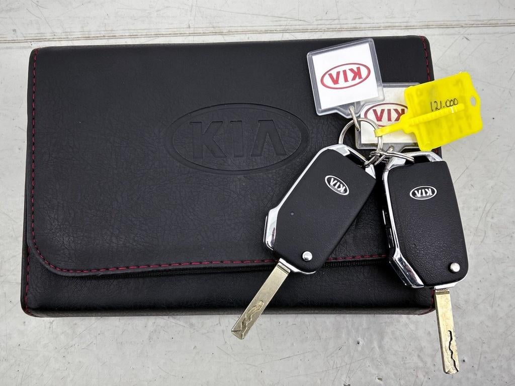 Kia Niro 1.6 gdi hybrid edition| face lift model | dealeronderhouden