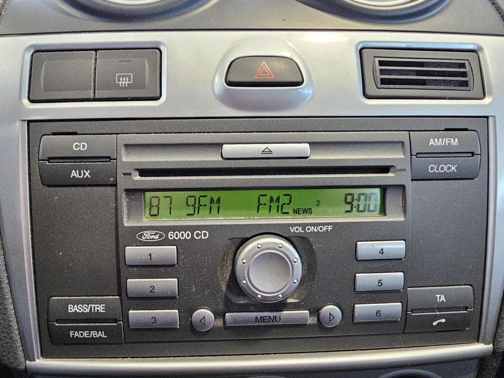 Ford Fiesta 1.4-16v crossroad