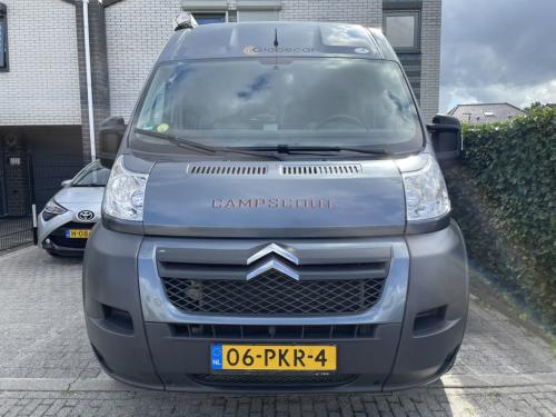 Buscamper Globecar Campscout Antraciet grijs van eerste eigenaar