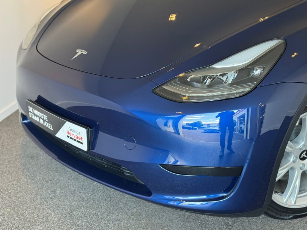 Tesla Model Y rwd 58 kwh