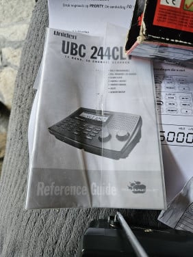 Goede en werkende Uniden bearcat ubc 244 clt kerkscanner....
