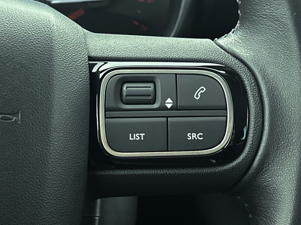 Citroen C3 Aircross 110pk shine | rijklaar | rijklaar | camera | apple carp