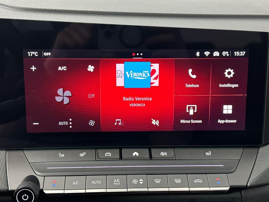 Opel Astra sports tourer 1.2 turbo gs | navigatie | apple carplay/android a