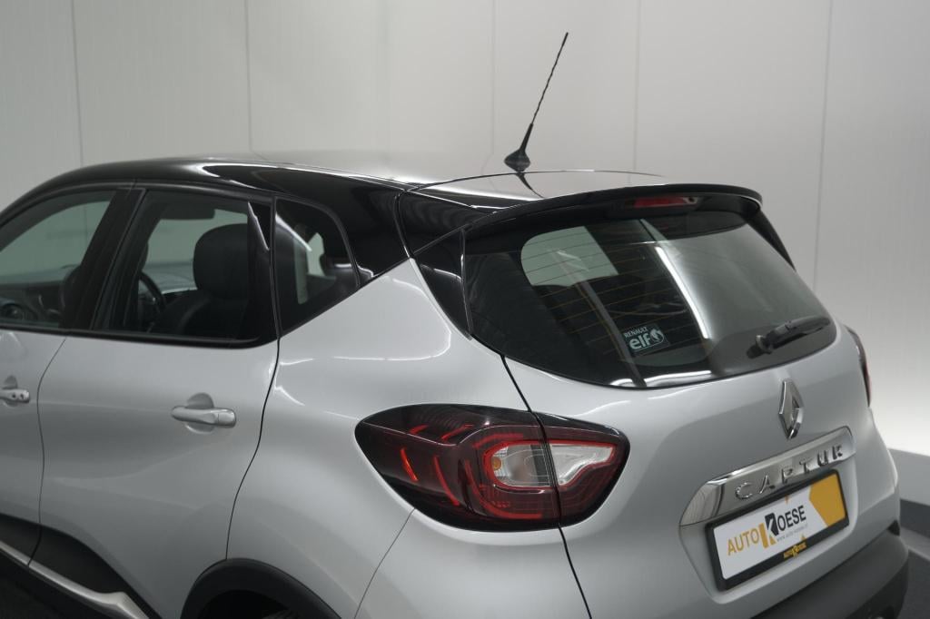 Renault Captur tce 90 intens | trekhaak | allseason banden | navigatie | pa