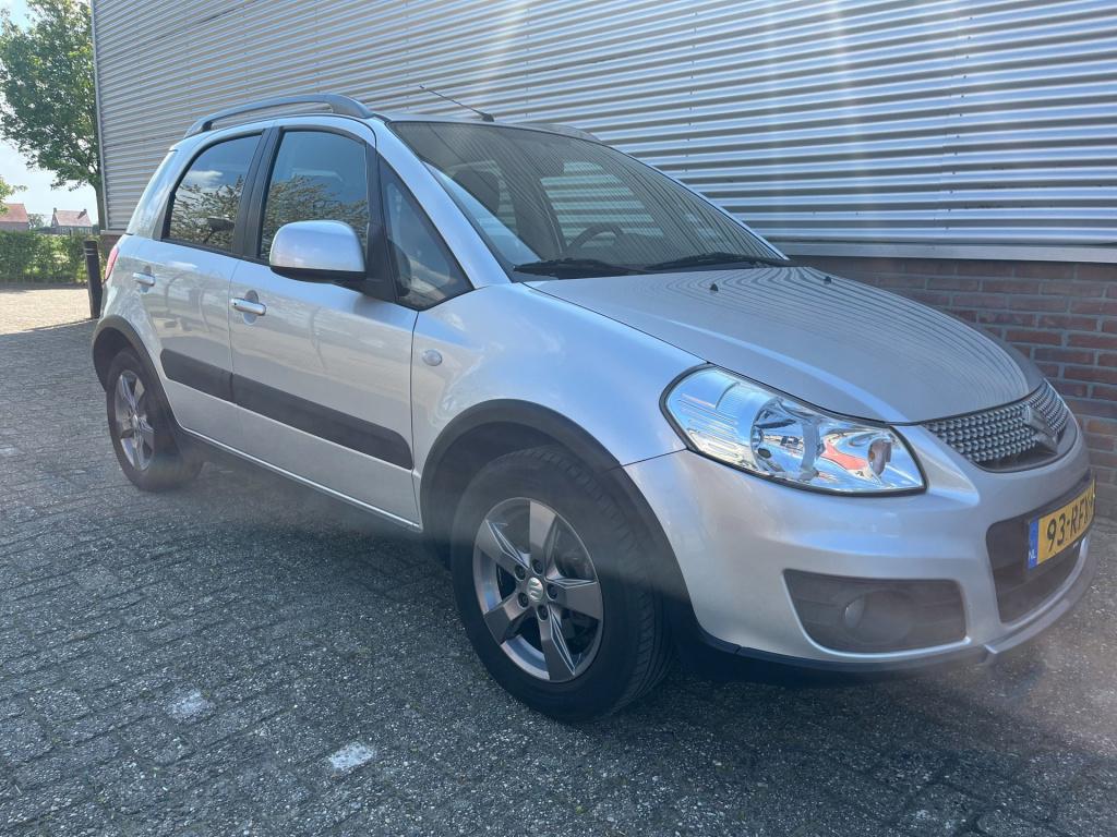 Suzuki Sx4 1.6 limited | climate | trekhaak | apk/beurt