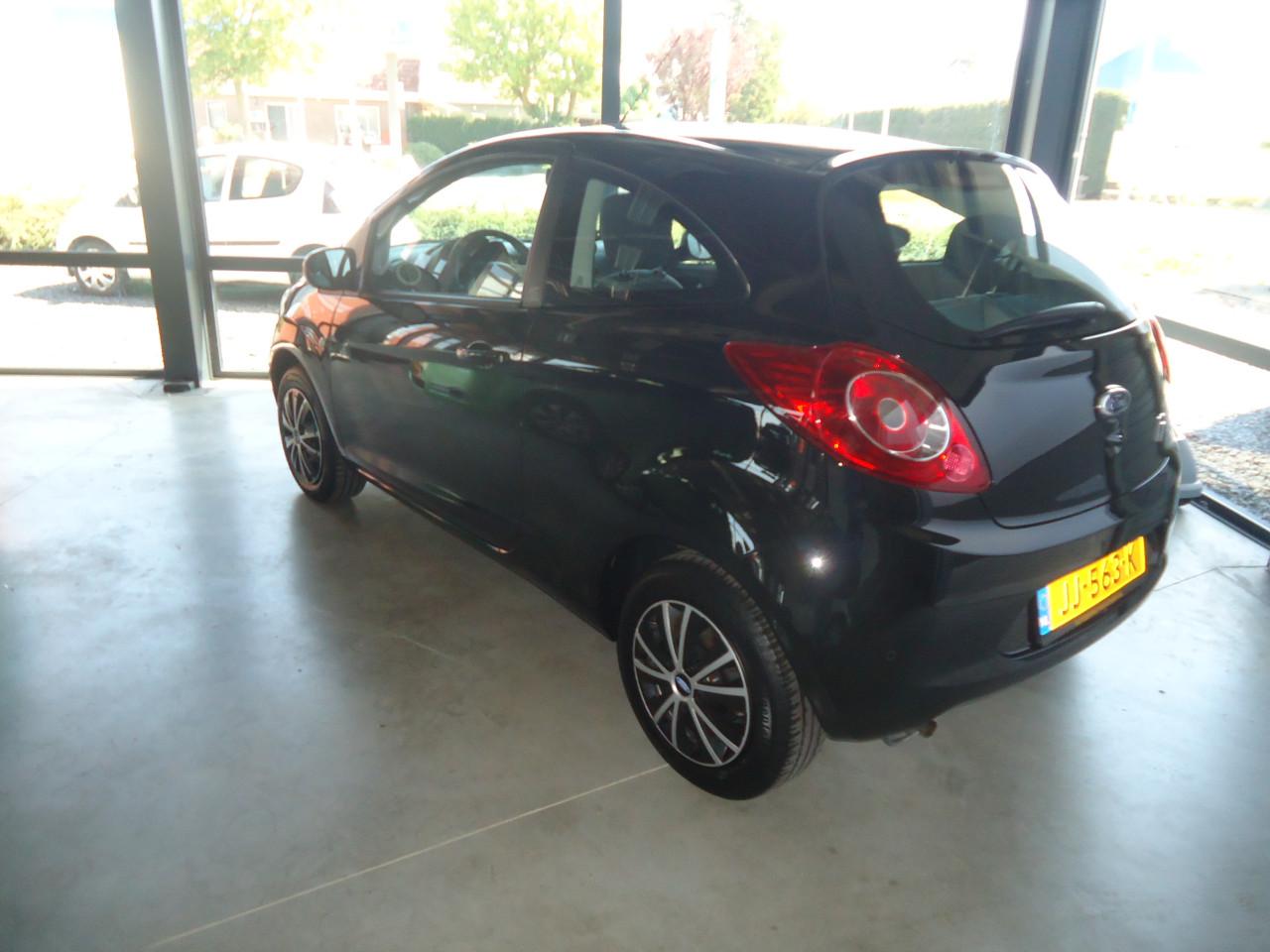 FORD KA 1.2  3DRS STYLE,LAGE KM STAND