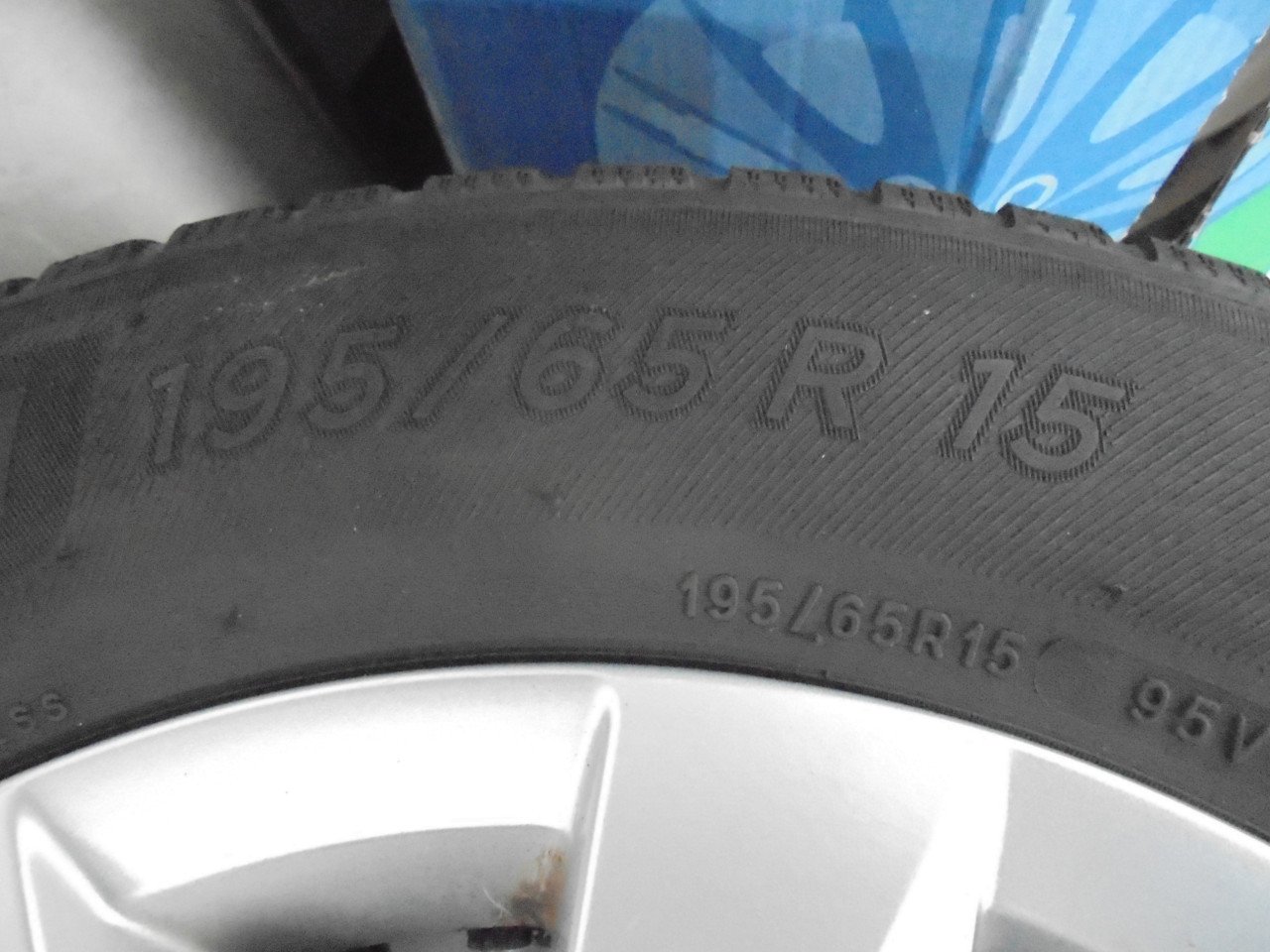 Lichtmetalen Velgen met banden voor diverse Volkswagens 195/65R/15