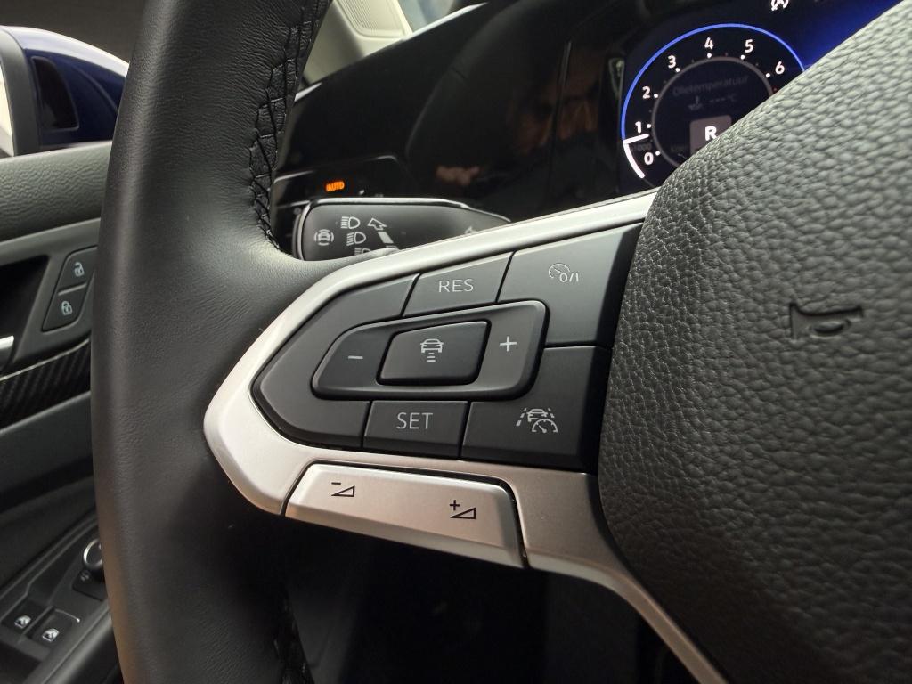 Volkswagen Golf variant 1.5 etsi life business